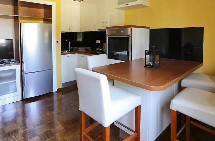 Apartman Mirjana Zára