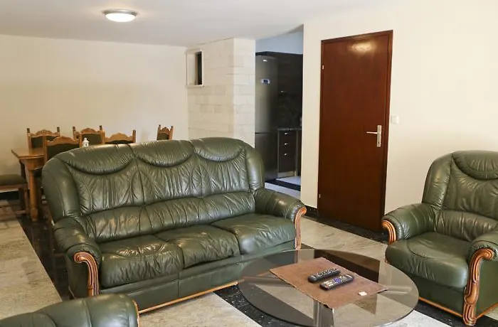 Apartman Mirjana *